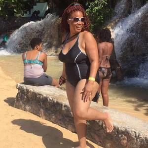 Meet your Posher, Keisha